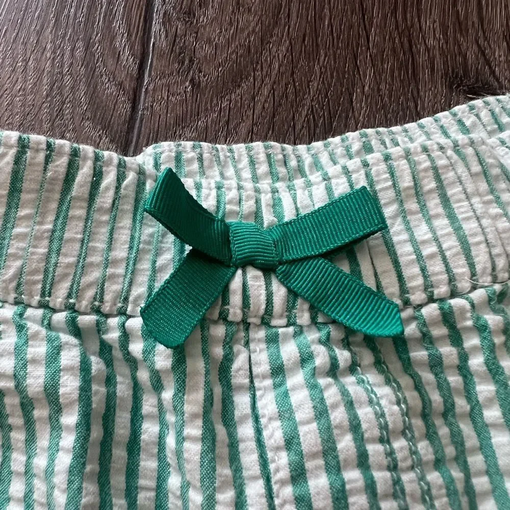 Gymboree Girl Striped White/Green shortssize Small